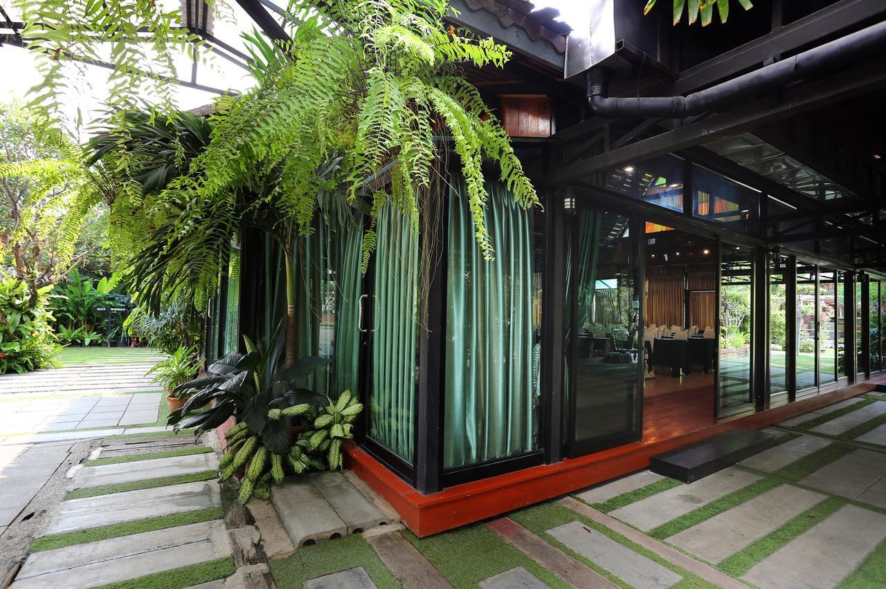 The Loft Resort Bangkok Luaran gambar